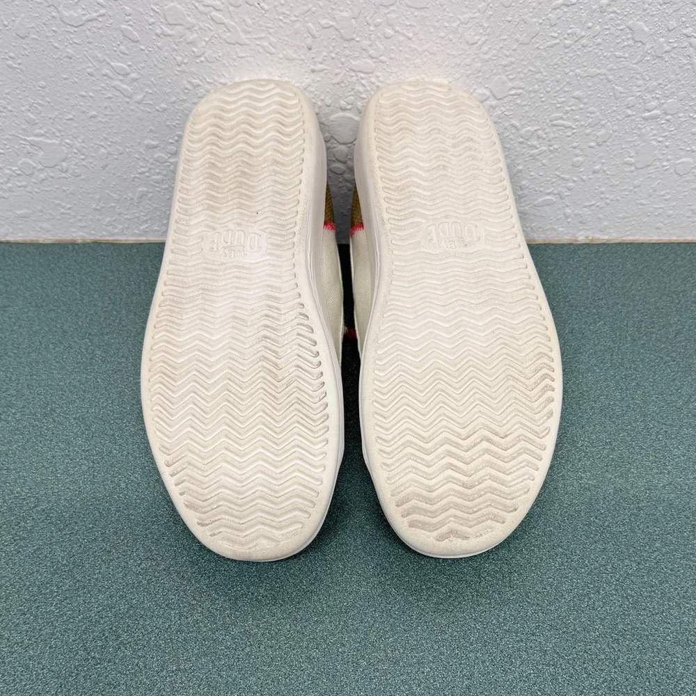 Hey Dude Low-Top Sneakers in Off-White with Tan & Red Accents